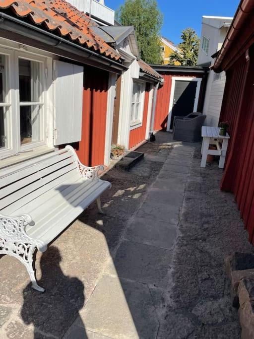 Villa Historisk Charm I Hjaertat Av Gamla Stan Kalmar Exterior foto